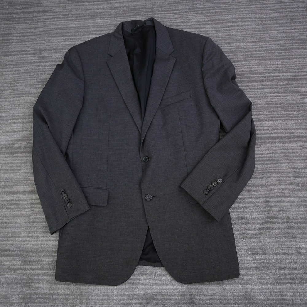 Hugo Boss Mens Charcoal Gray Two Button Wool Blazer Jacket Size 44R Made Turkey